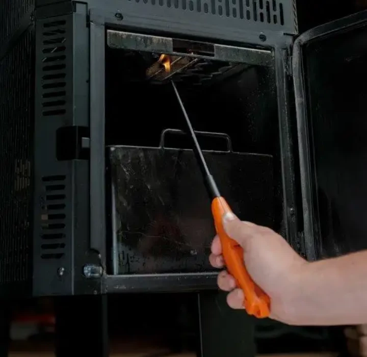 Masterbuilt Gravity Series™ 800 Digital Charcoal Griddle + Grill + Smoker 8 Masterbuilt Gravity Series™ 800 Digital Charcoal Griddle + Grill + Smoker - Image 6